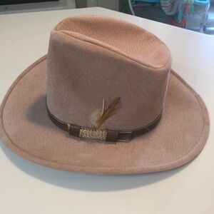 Tan cowboy hat